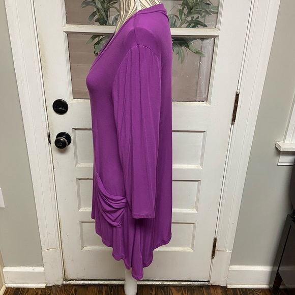 LOGO by Lori Goldstein purple 3/4 sleeve knit top - Picture 5 of 8